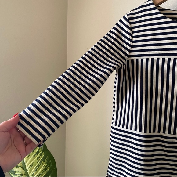 Madewell | Gallerist Striped Ponte Top - Picture 7 of 9
